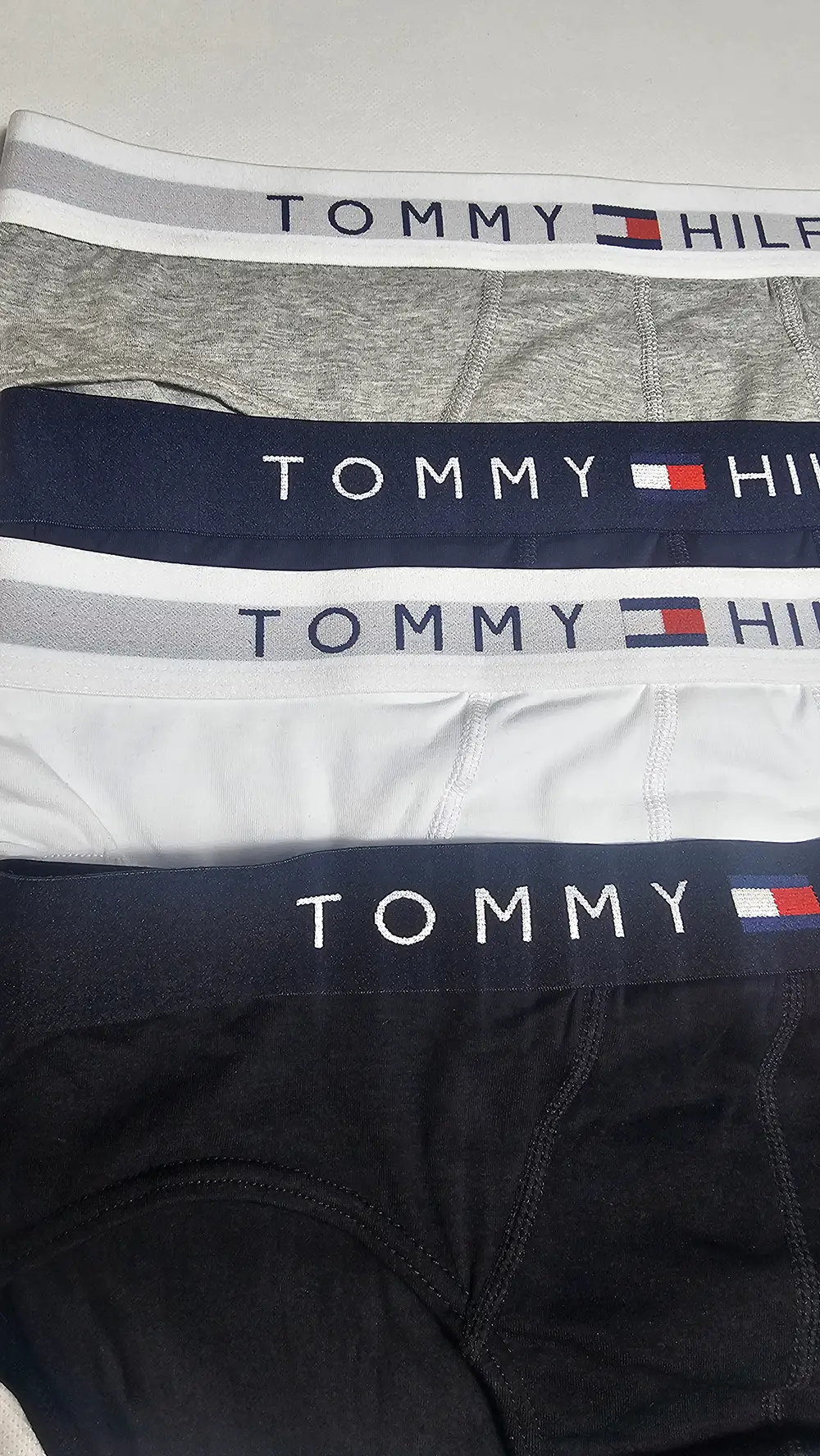 20251001_154111 copy شورت مردانه Tommy Hilfiger کاملاً نخی - Image 2