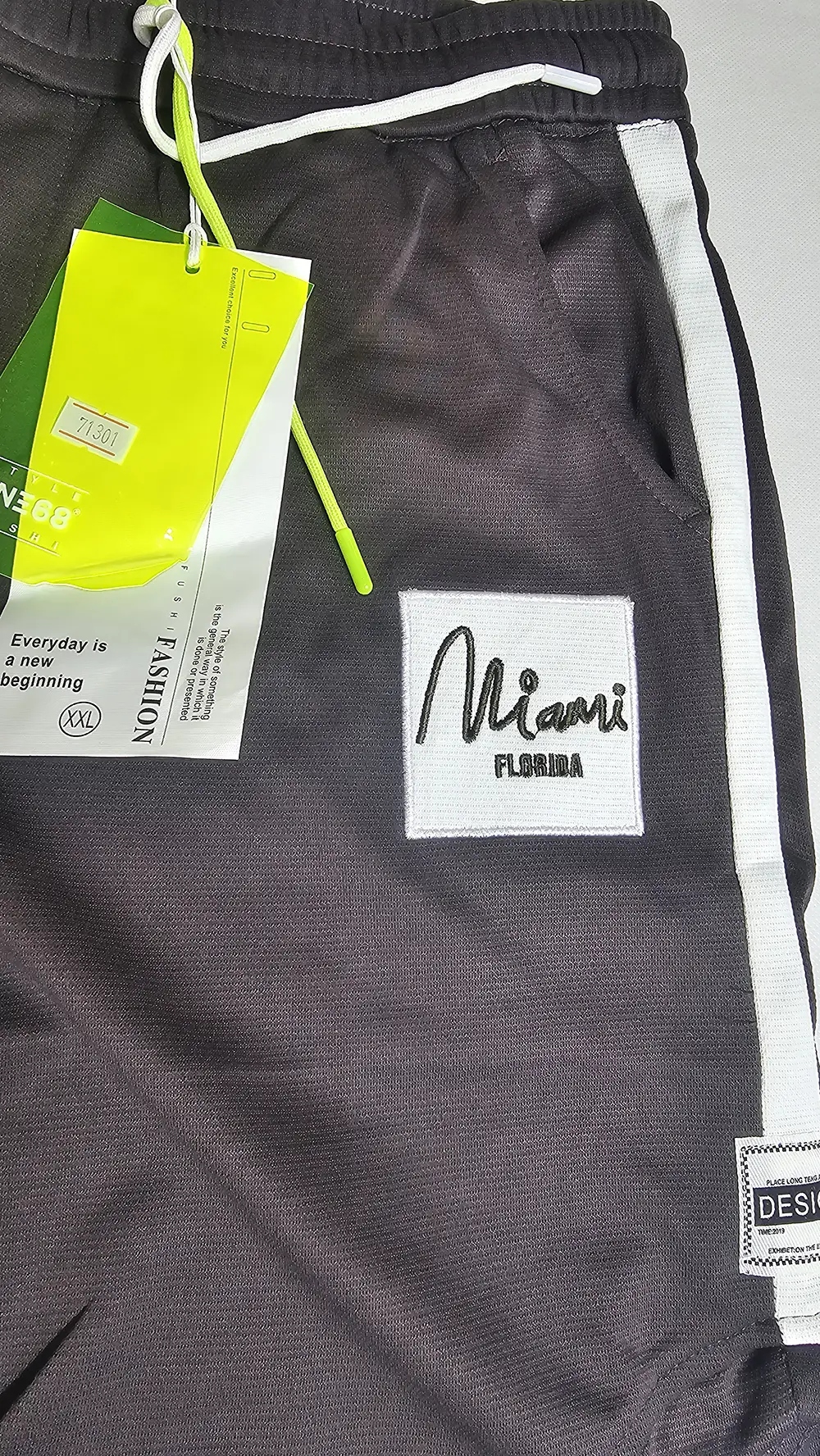 20251005_142222 copy شلوارک مردانه سبک و خوش استایل کد 2 - Image 2